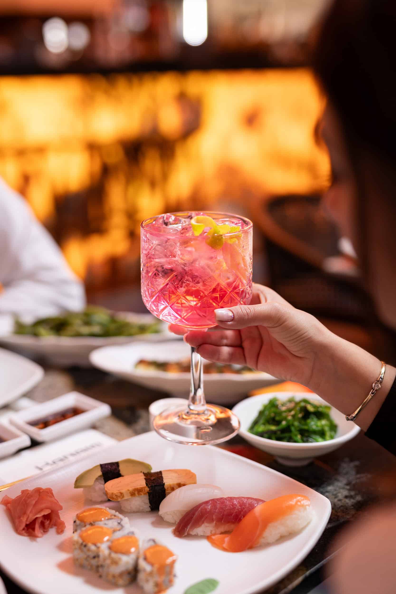 Japán koktél és sushi válogatás a Hanami Restaurantban